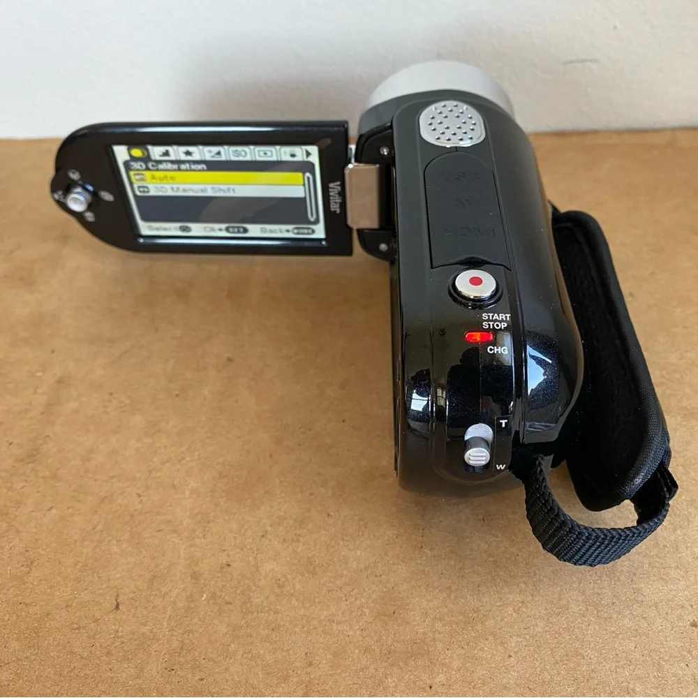 VIVITAR DVR 790HD Digital Video camera